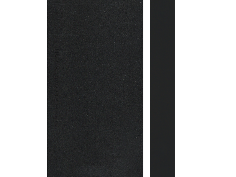 1802 PIYANO SIYAH